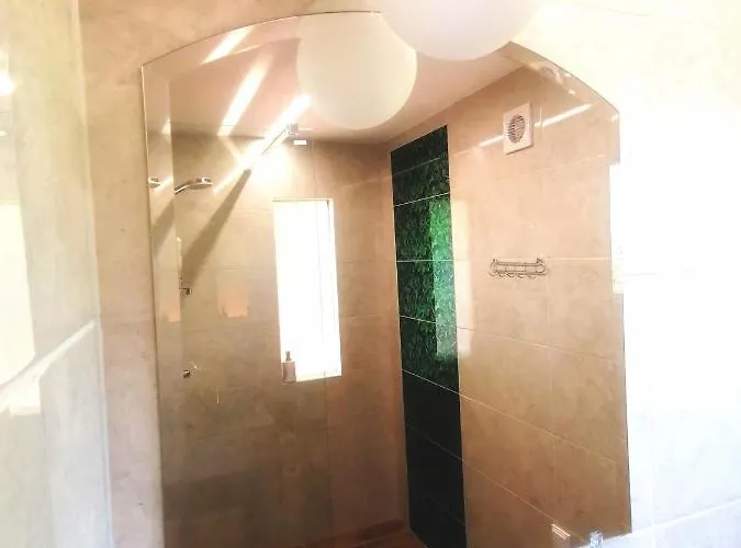 Διαμέρισμα Barkoca Es Szepkilatas Vendeghaz / Verőcemaros